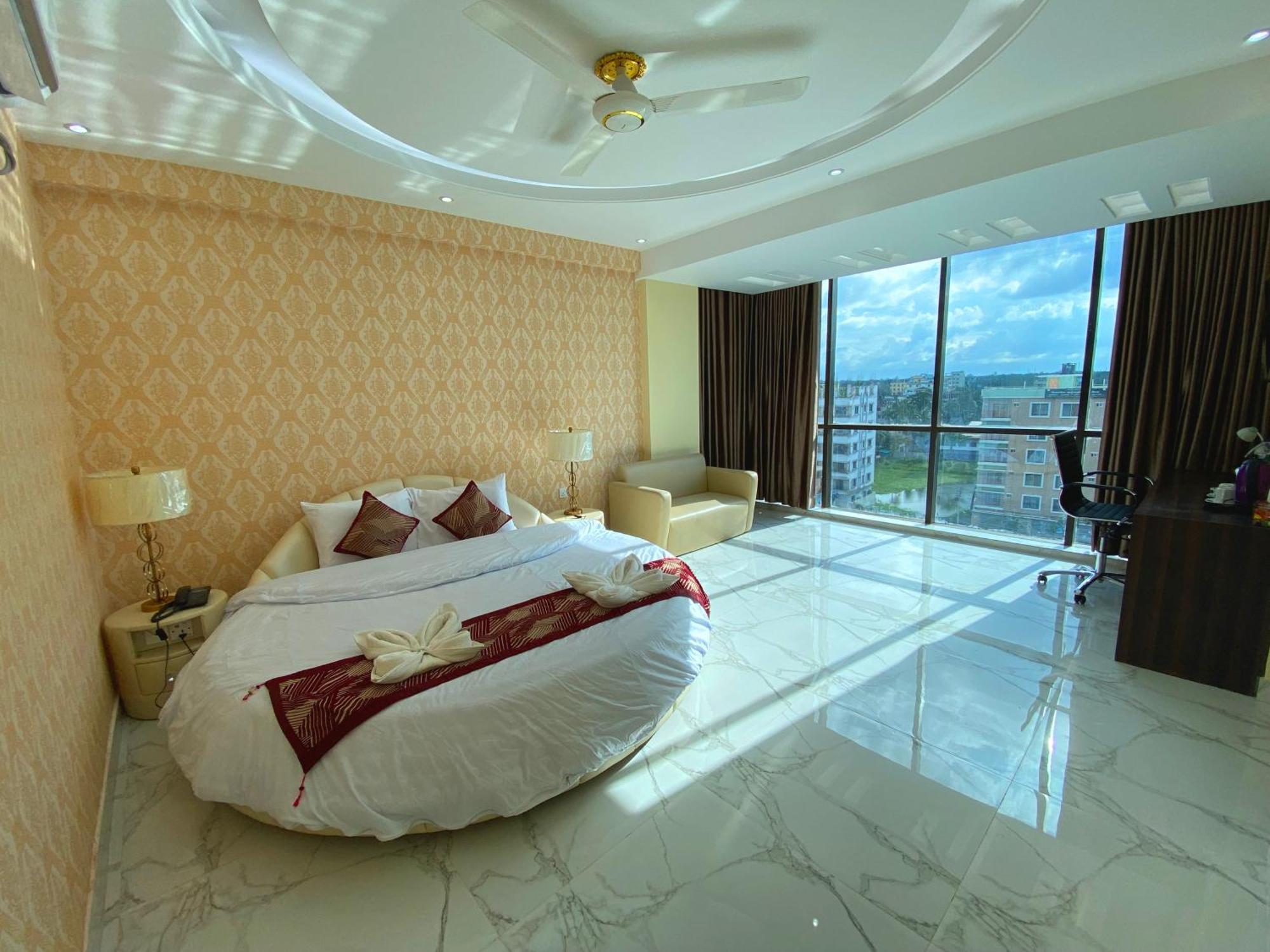 Hotel Valentino Noakhali Extérieur photo