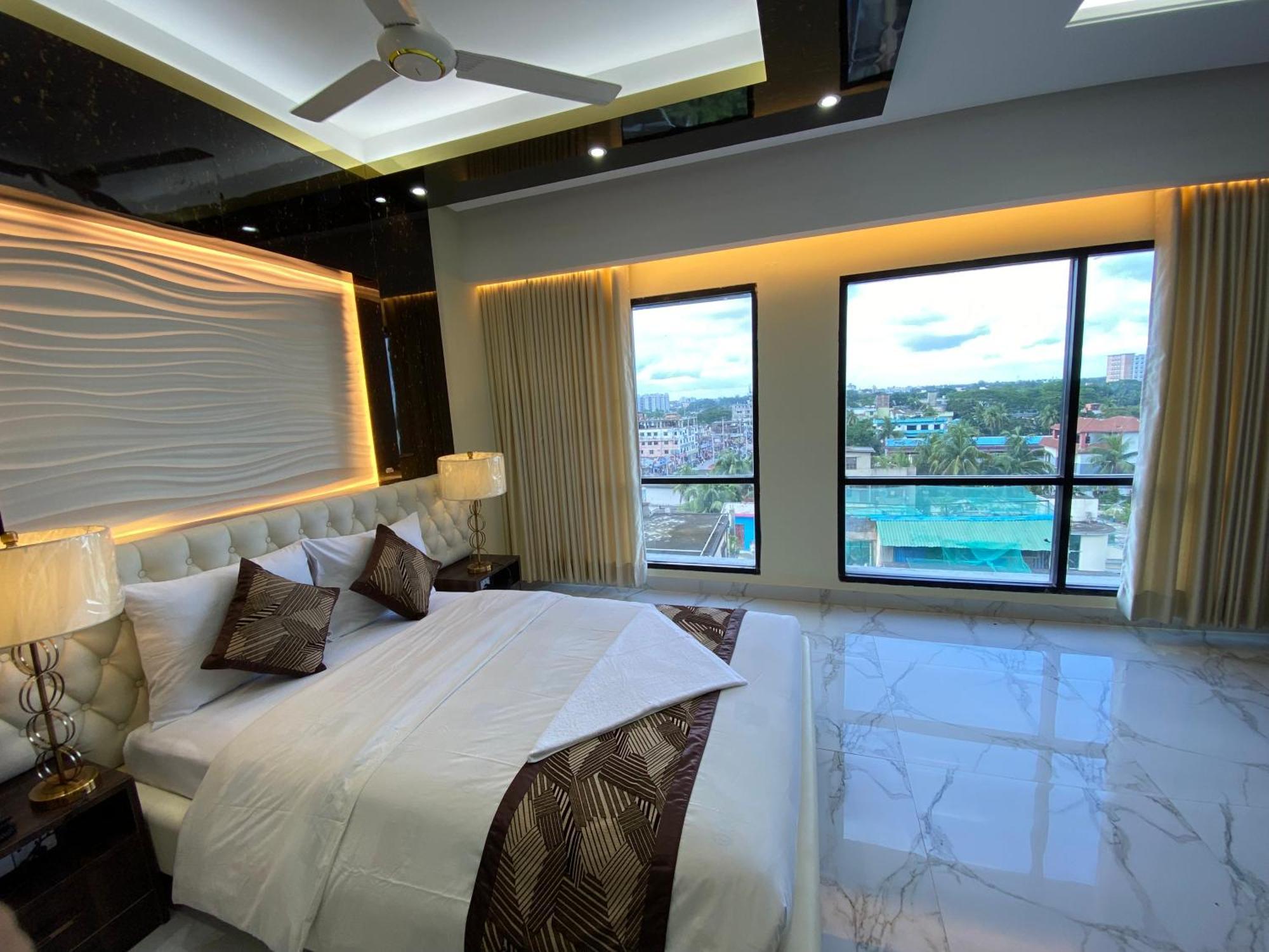 Hotel Valentino Noakhali Extérieur photo