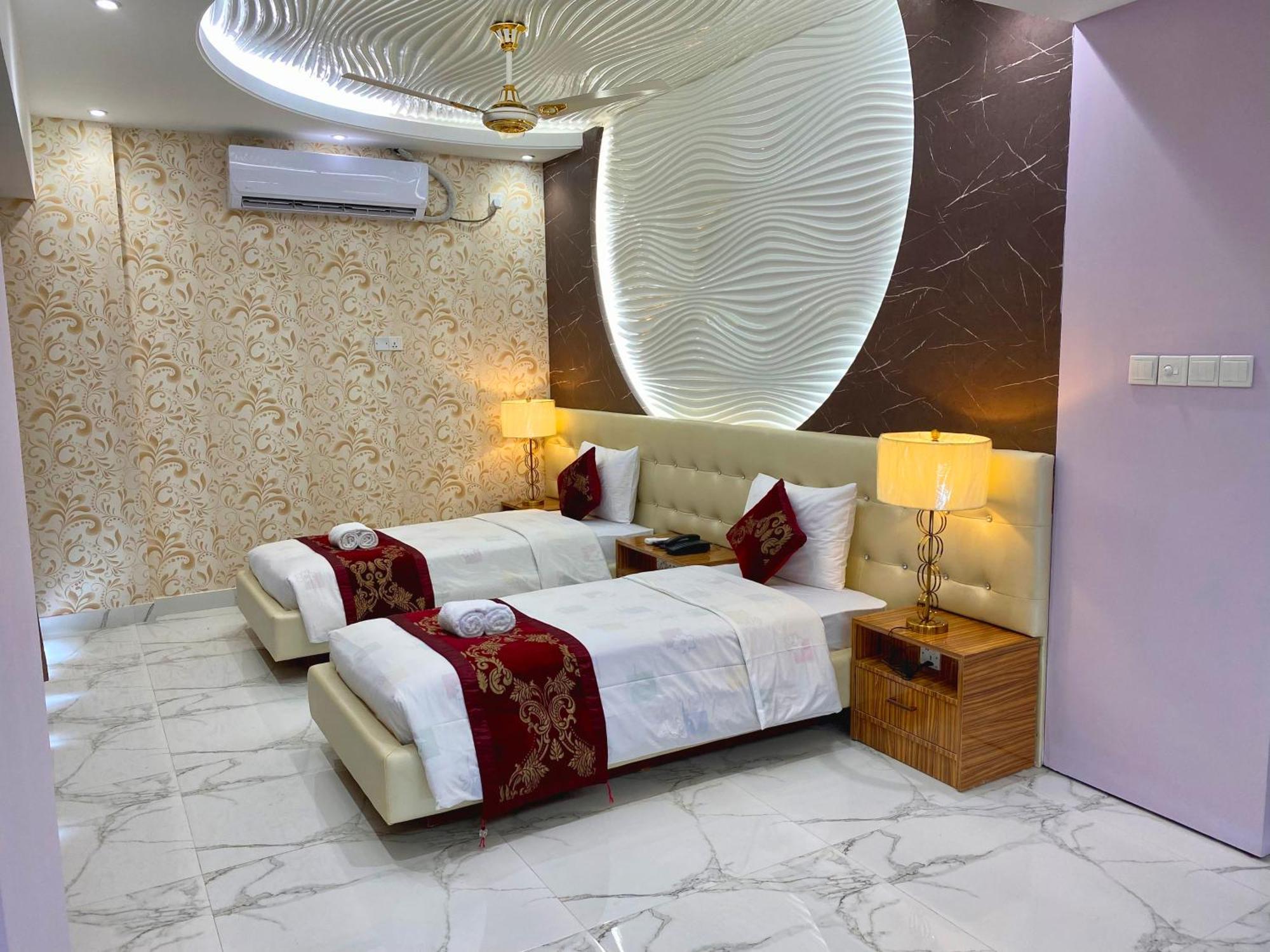 Hotel Valentino Noakhali Extérieur photo