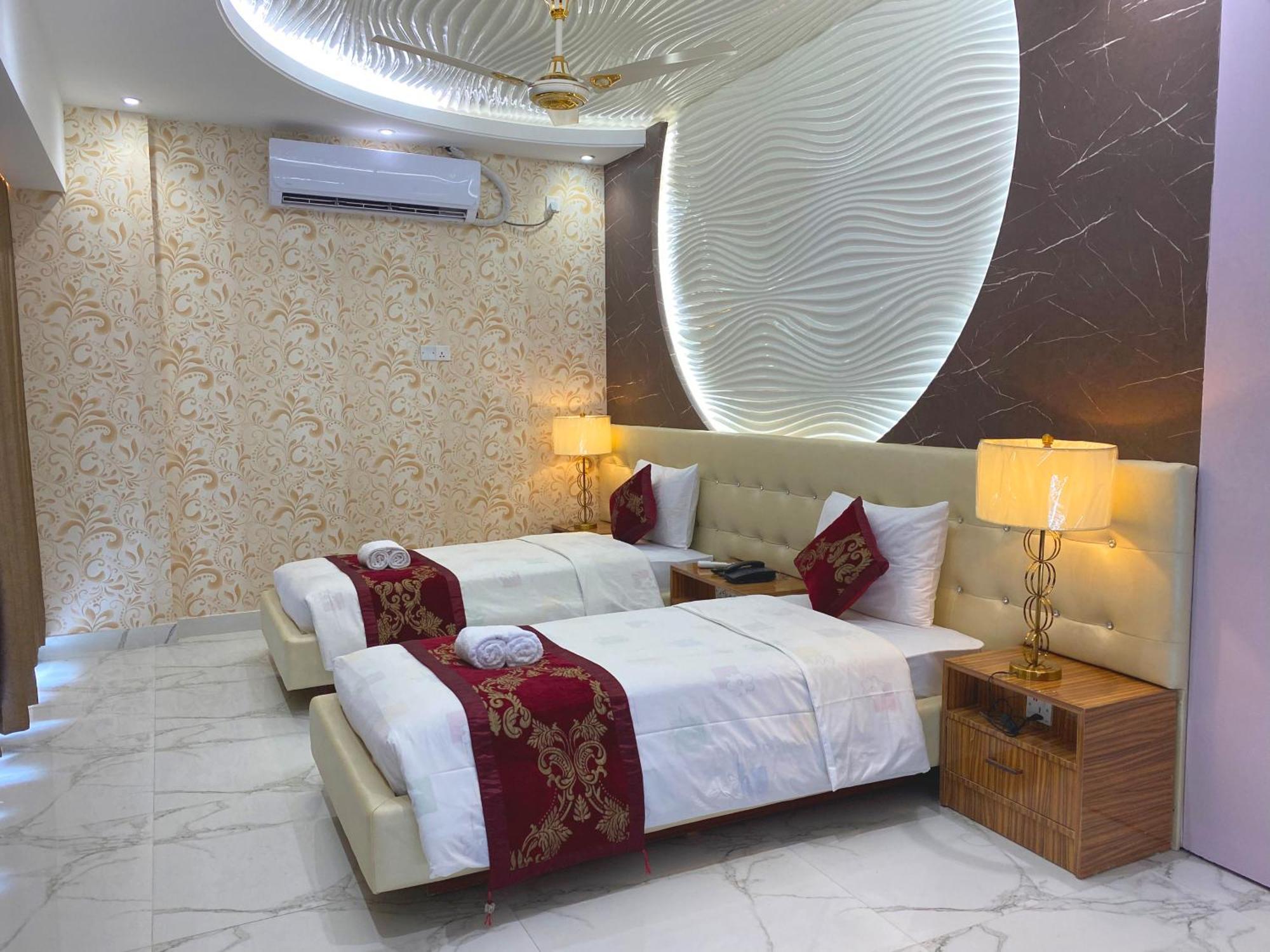 Hotel Valentino Noakhali Extérieur photo