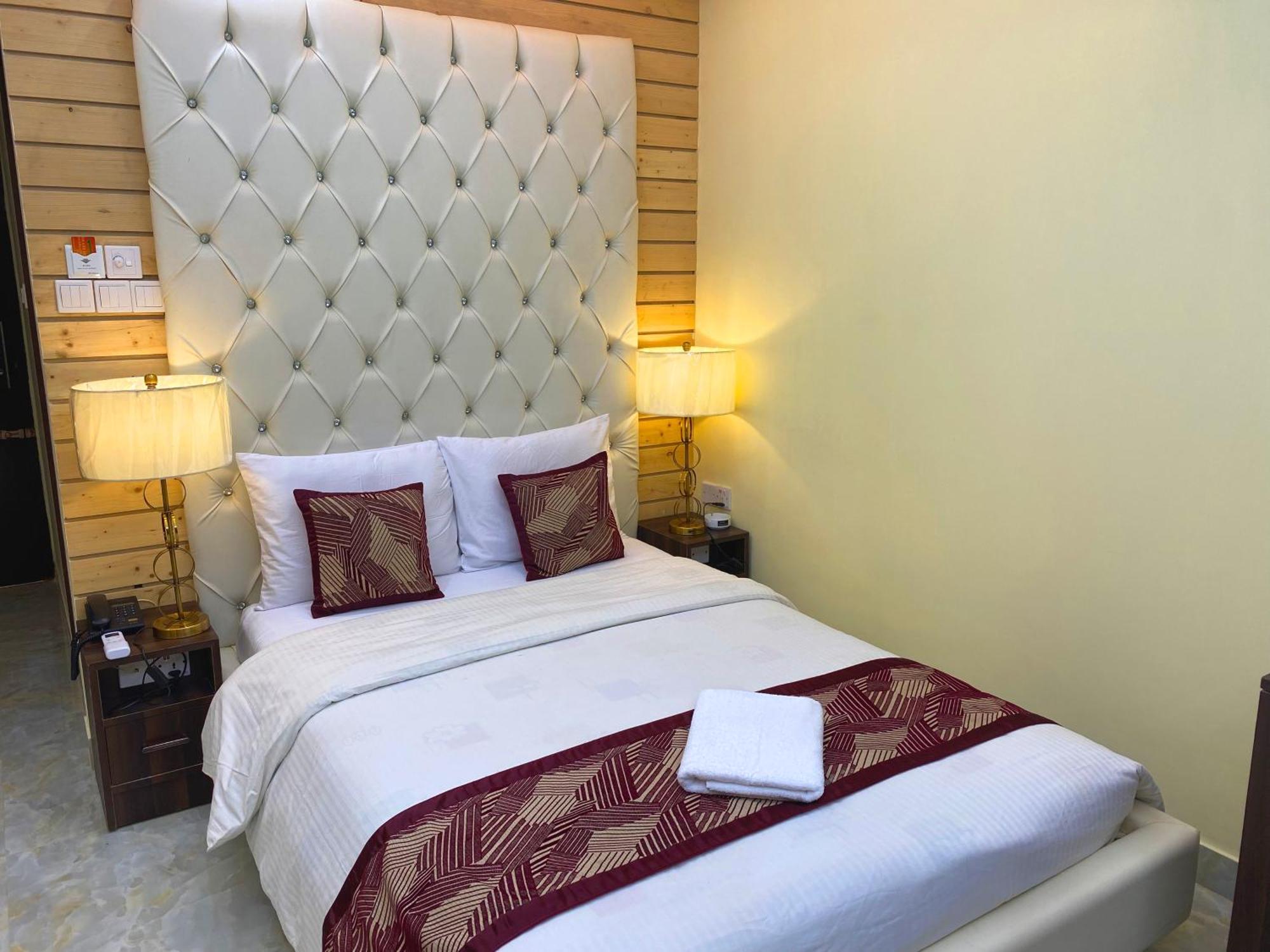 Hotel Valentino Noakhali Extérieur photo